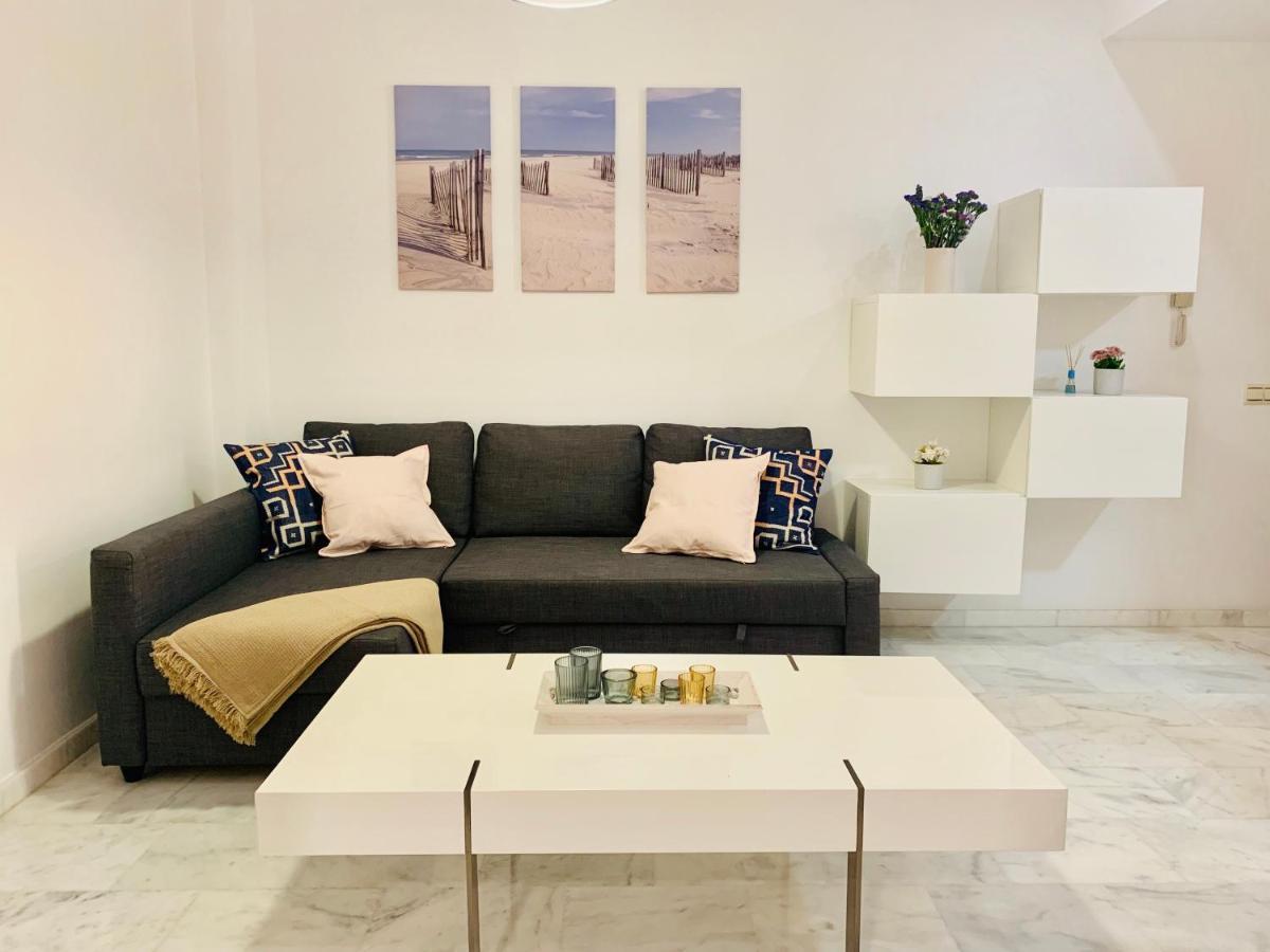 Homely Malaga Parras Con Terraza Interior Y Parking Privado Bajo Suplemento Εξωτερικό φωτογραφία
