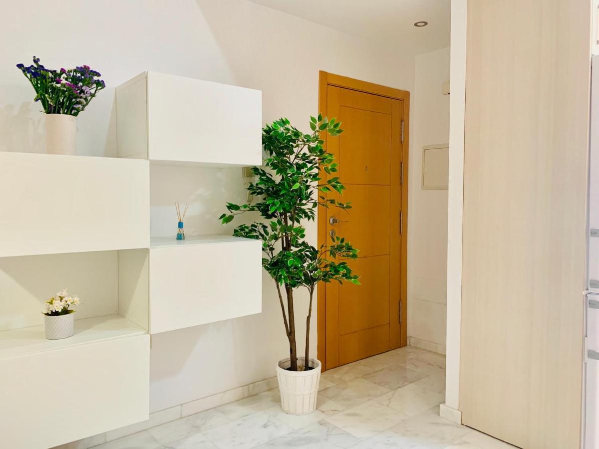 Homely Malaga Parras Con Terraza Interior Y Parking Privado Bajo Suplemento Εξωτερικό φωτογραφία