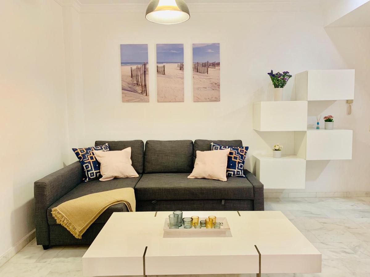 Homely Malaga Parras Con Terraza Interior Y Parking Privado Bajo Suplemento Εξωτερικό φωτογραφία